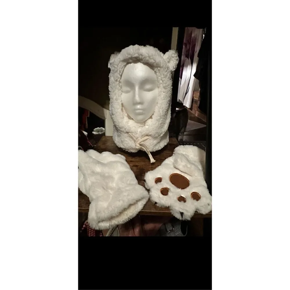 🔥Fluffy hooded,Hat and Glove set.Can be worn several ways, gloves have attachab